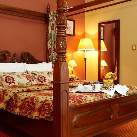 Brownsover Hall 럭비 외부 사진