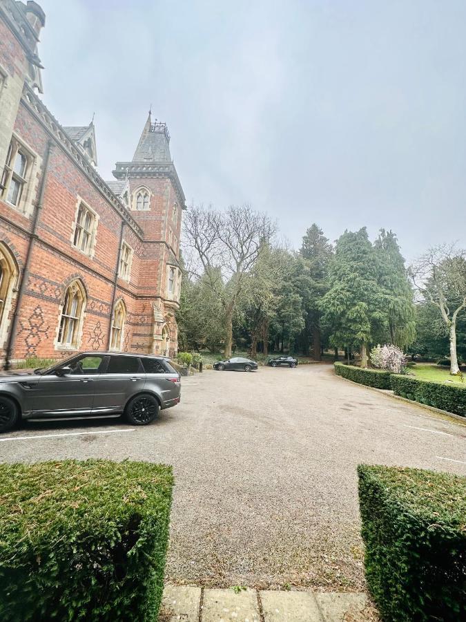 Brownsover Hall 럭비 외부 사진